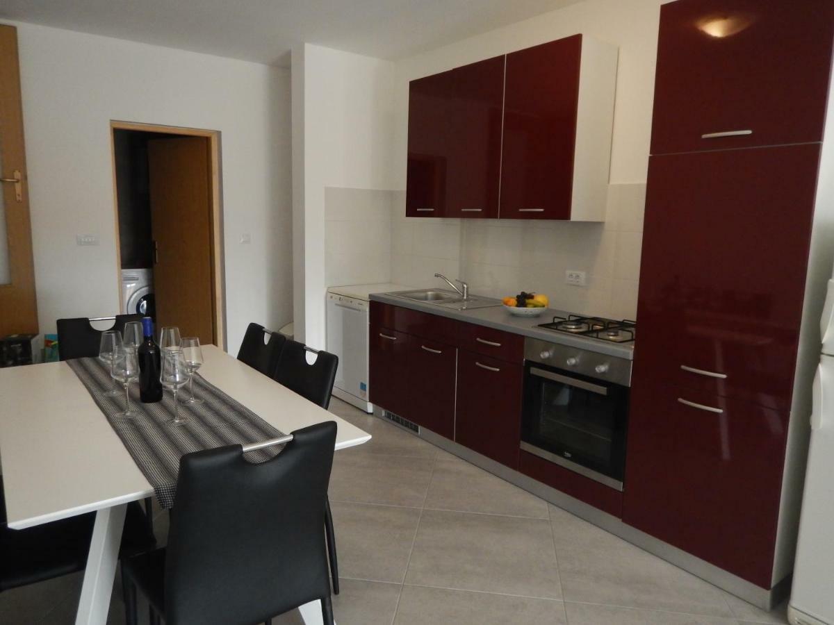 Apartman Ivankovic*** Pula Eksteriør billede
